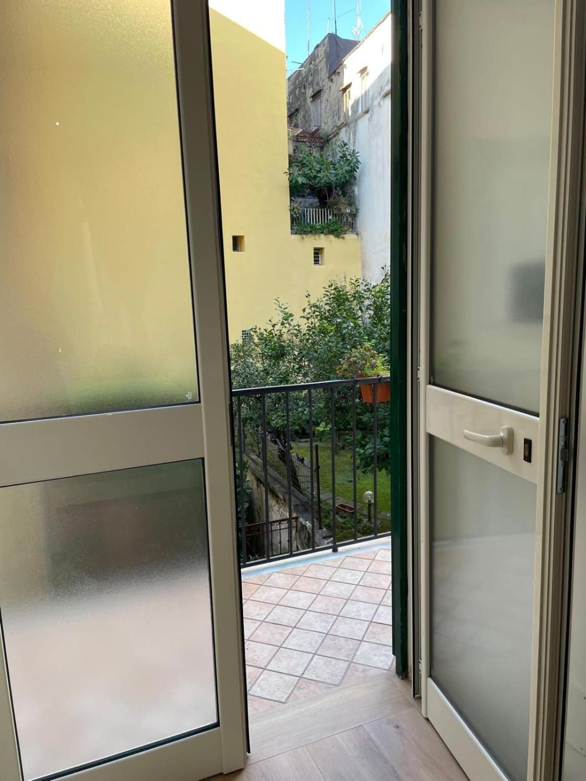 Nabi Suite Riviera Nápoles Exterior foto